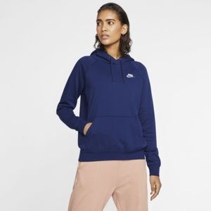 Nike Essential Women’s Fleece Pullover Hoodie
